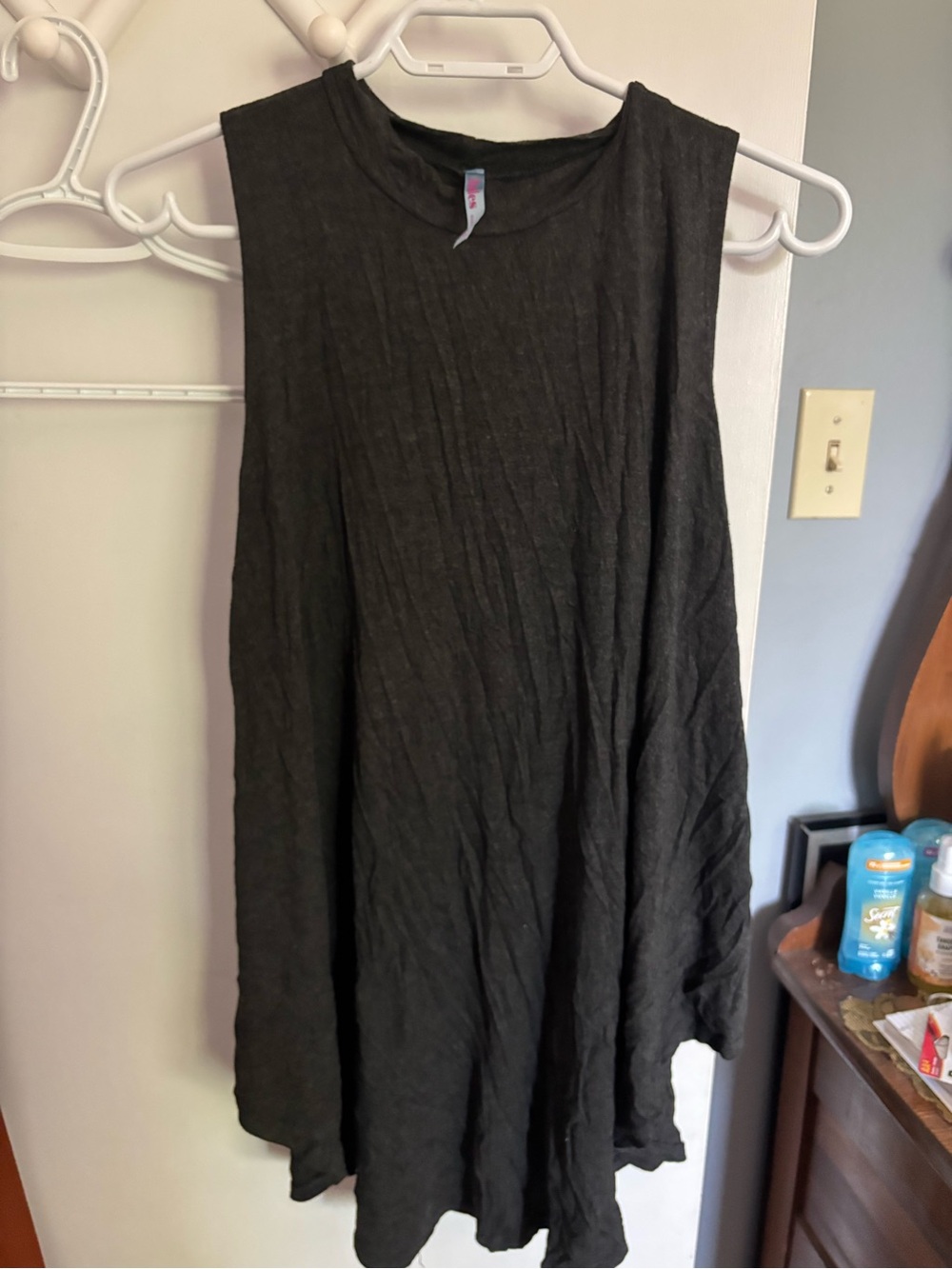 Azules Black Flowing Sleeveless Tank
